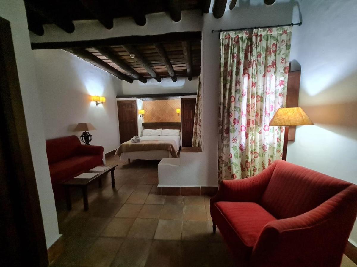 Hotel Apartamento Nueva Alcazaba Busquístar Buitenkant foto